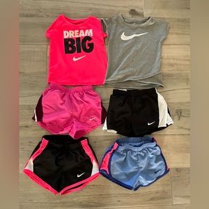 Nike Toddler girl lot sizes 2T - 4T items ⚽️🏀🎾
